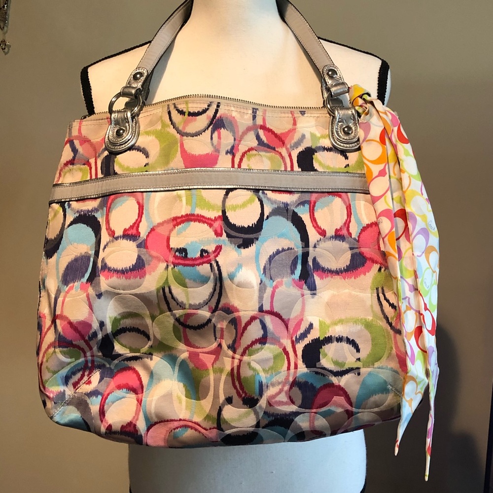 COACH Poppy Ikat 19876 Signature C Glam Tote Shoulder Bag in Silver & Multicolor